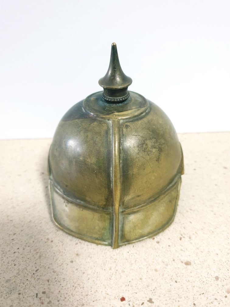Para restauro: antiga campainha de mesa capacete Militar
