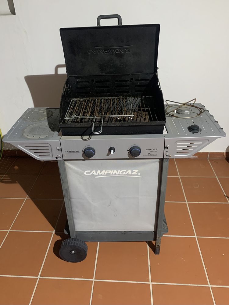 Barbecue/grelhador campingaz