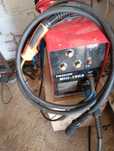 Máquina de soldar Mig 220 volt 190 Amp