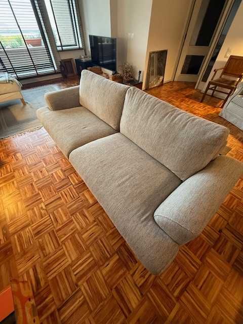 Sofá Riverside em excelentes condições (adquirido na Area Store)