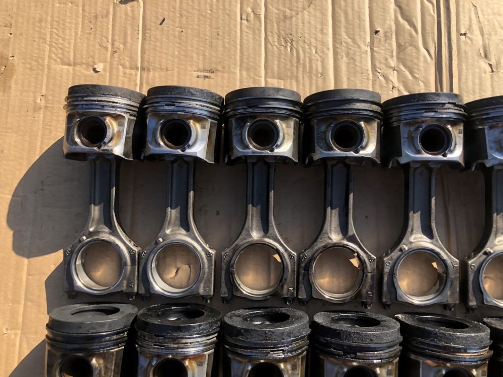 tłok z korbą korbowód n57d30a n57d30b mahle bmw f01 f07 f10 f15 f25