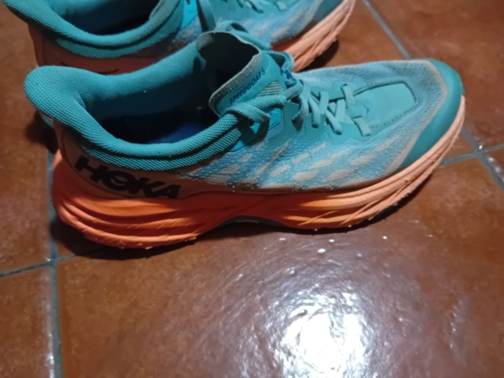 Hoka speedgoat 5(NR 42)