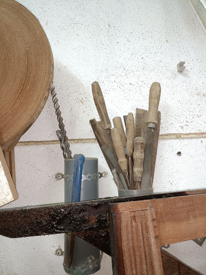 Limas, Brocas, Material de Pedreiro e diversos