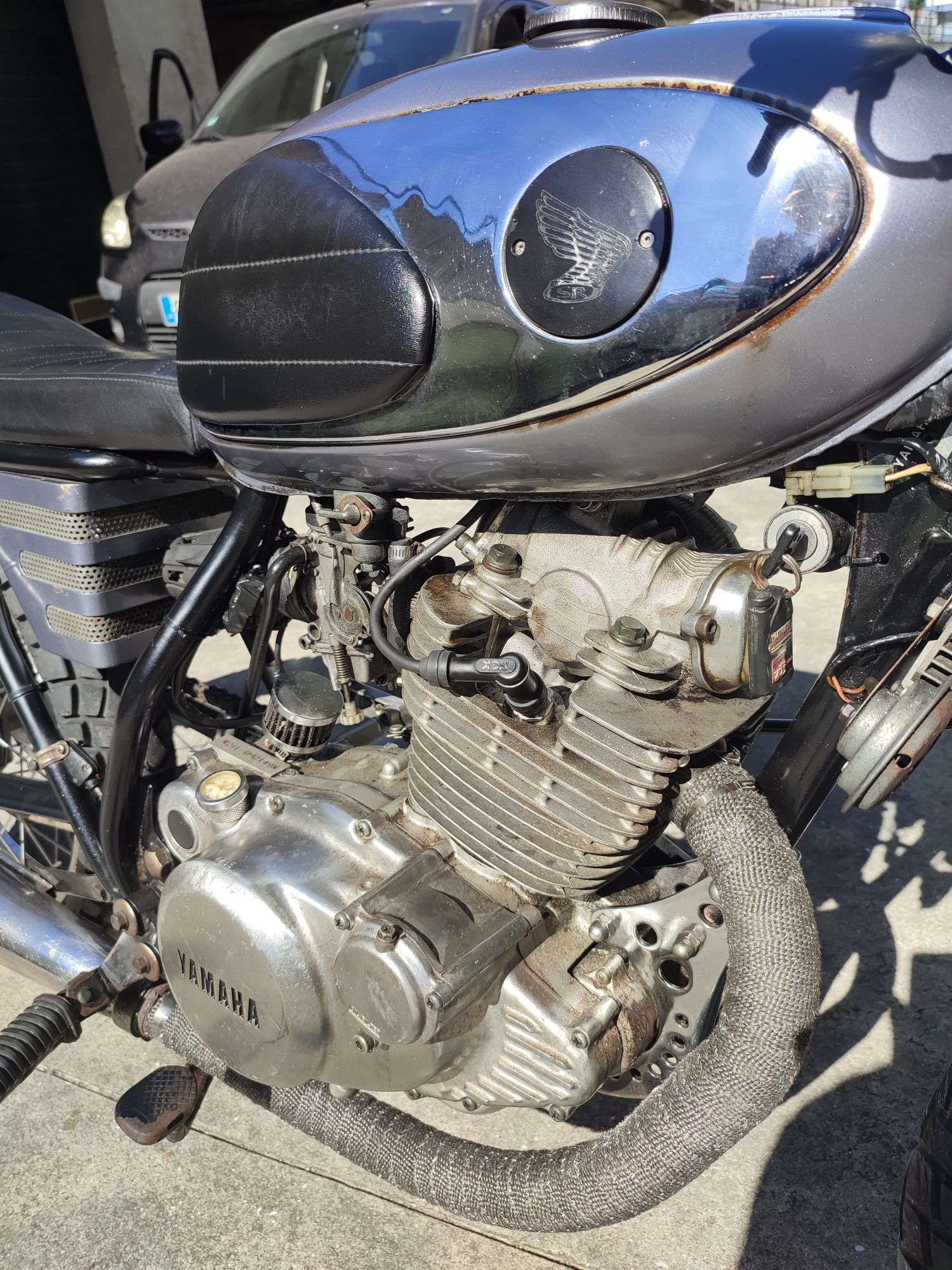 Yamaha sr 250 café racer