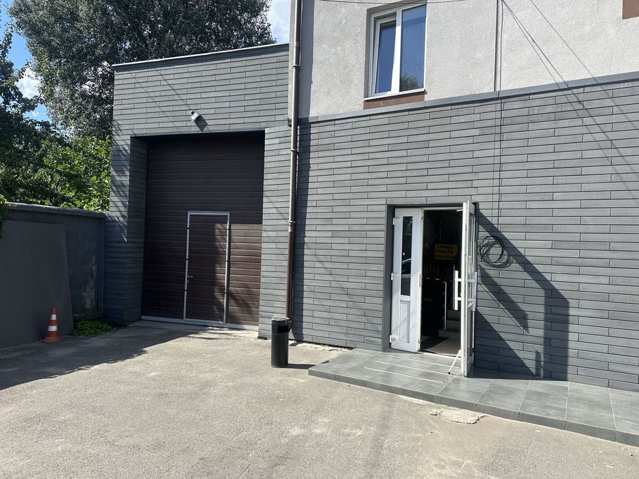 Здається складське приміщення метро Лісова