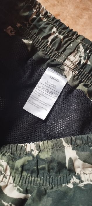 Дитячі шорти 134/140