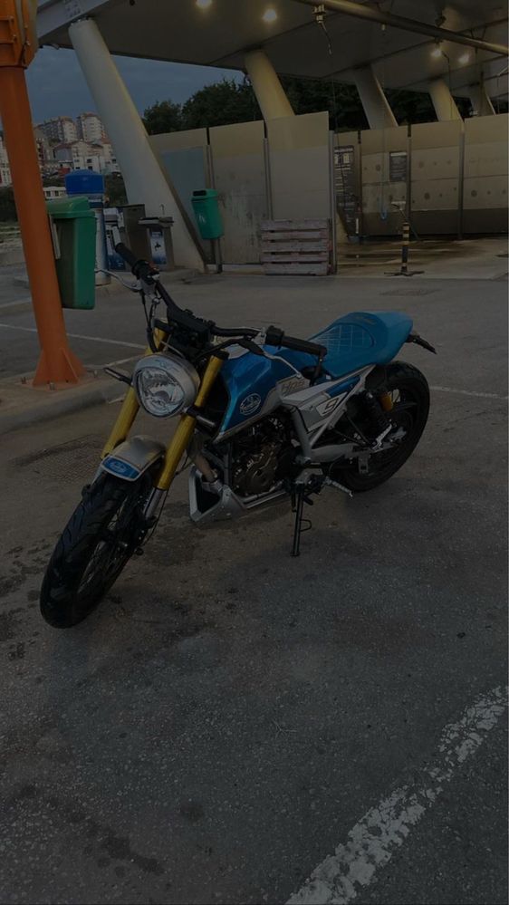 FB Mondial hipster - hps 125cc  limited