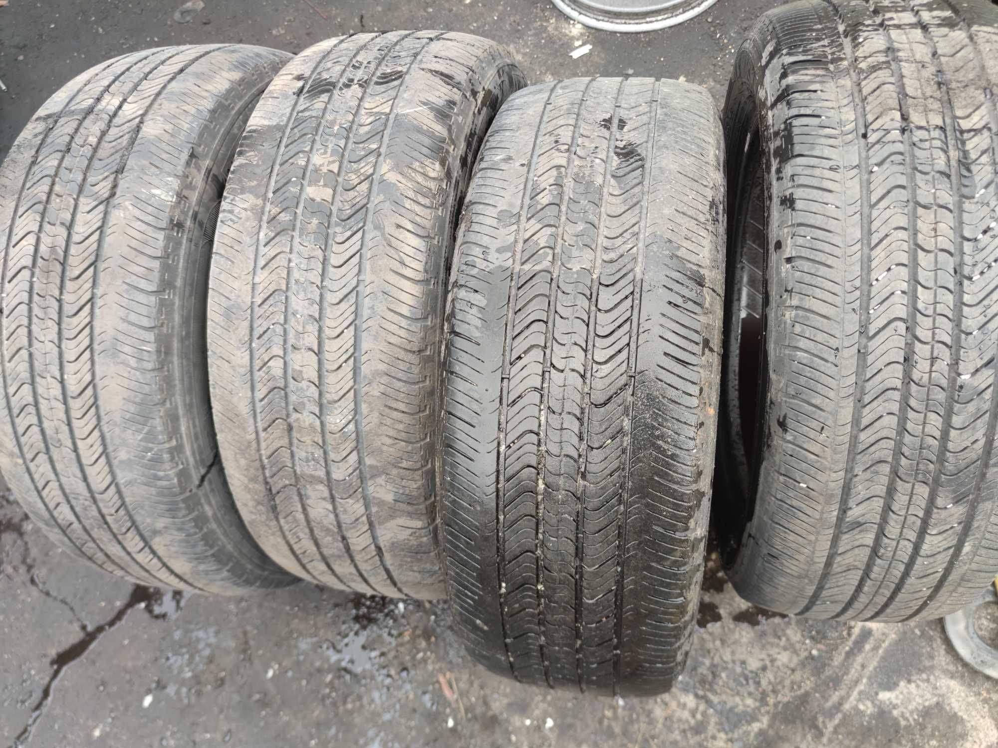 Opony Całoroczne Michelin Primacy MXV4 215/55 R17