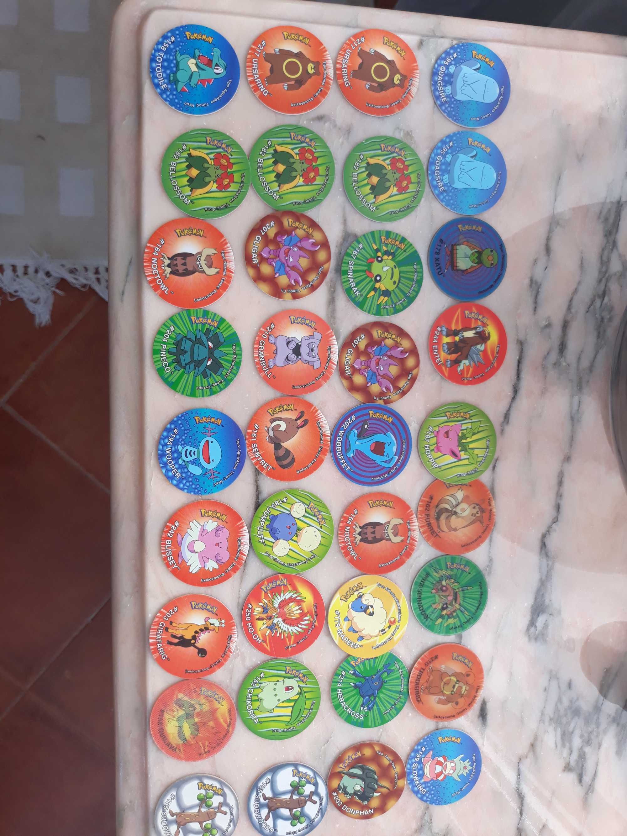 36 Pokemon Tazos 3