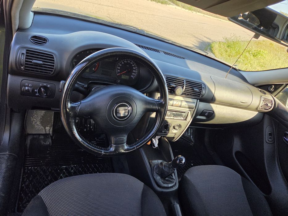 Seat Leon 1.6 Benzyna 2003r