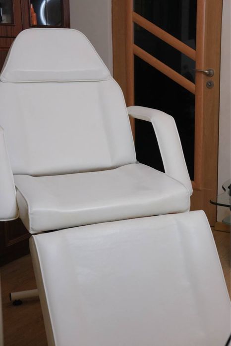 Leżanka kosmetyczna / do tatuażu / makijażu permanentnego