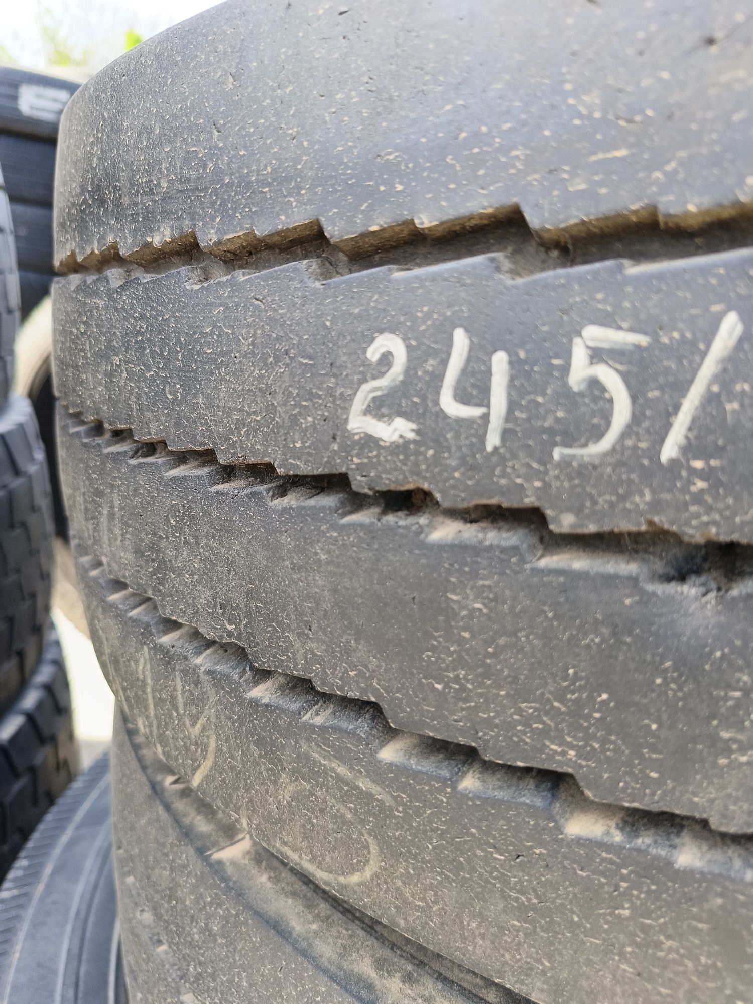 245/70 r19.5 Hankook