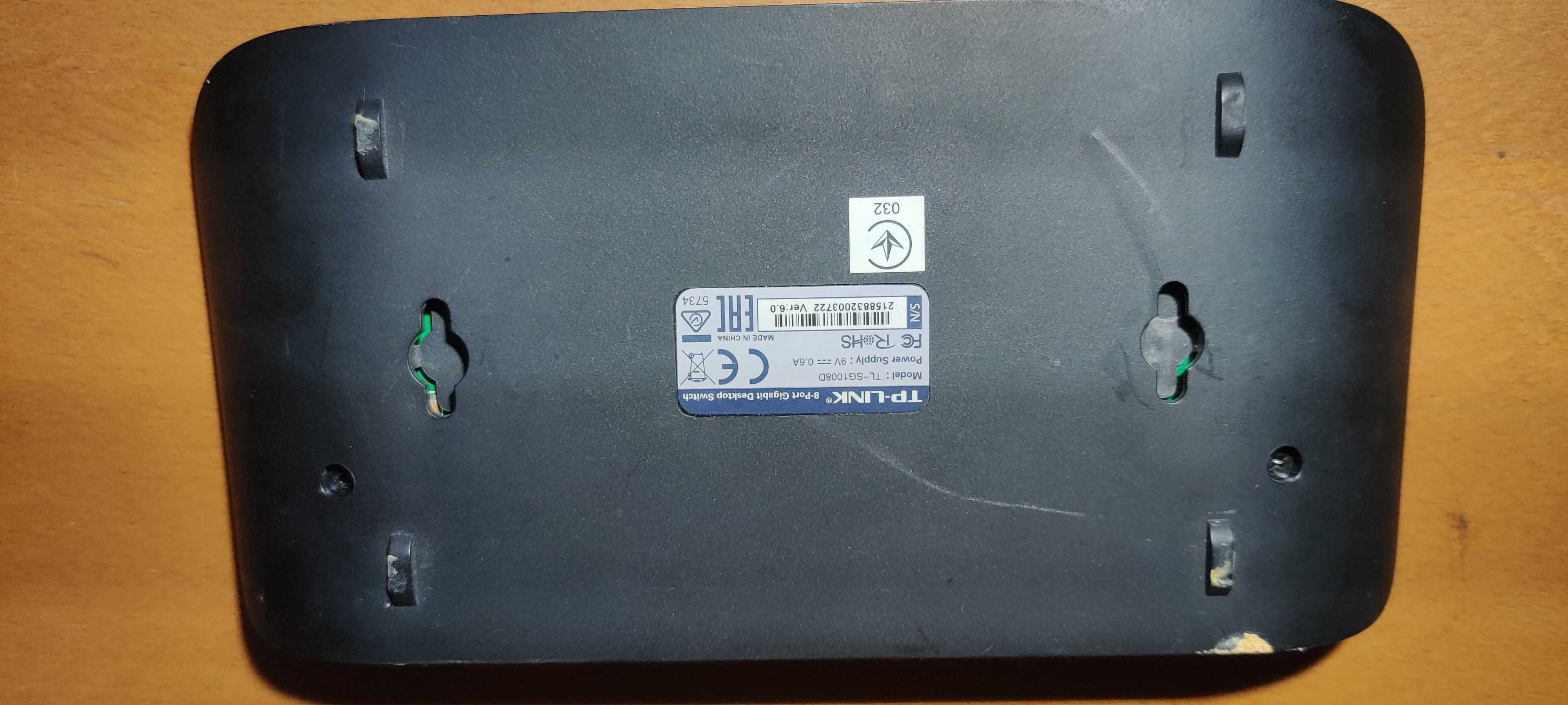 Коммутатор локальной сети (Switch) TP-Link TL-SG1008D