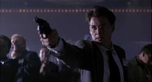 MINUTOS CONTADOS (Johnny Depp/Christopher Walken/Courtney Chase)