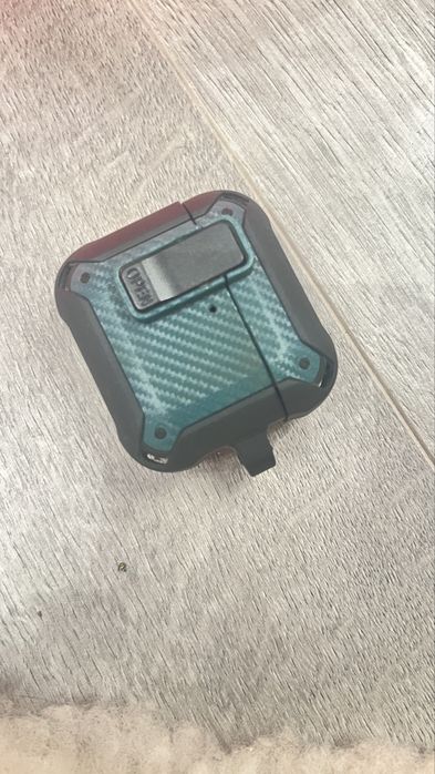 Бу чохол на навушники Apple AirPods4 2024