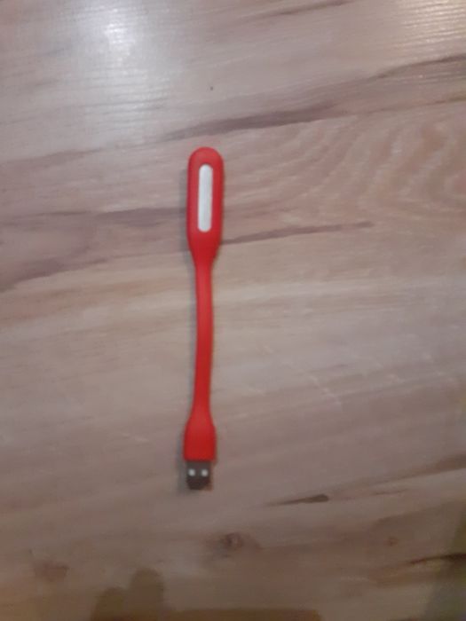 Lamka usb led swiecaca