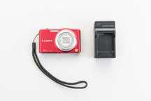 Aparat cyfrowy Panasonic LUMIX DMC-SZ1 w kolorze czerwonym komplet