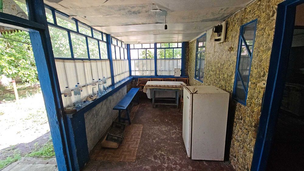 село Черевки, є газ, криниця, світло. Є ВІДЕООГЛЯД