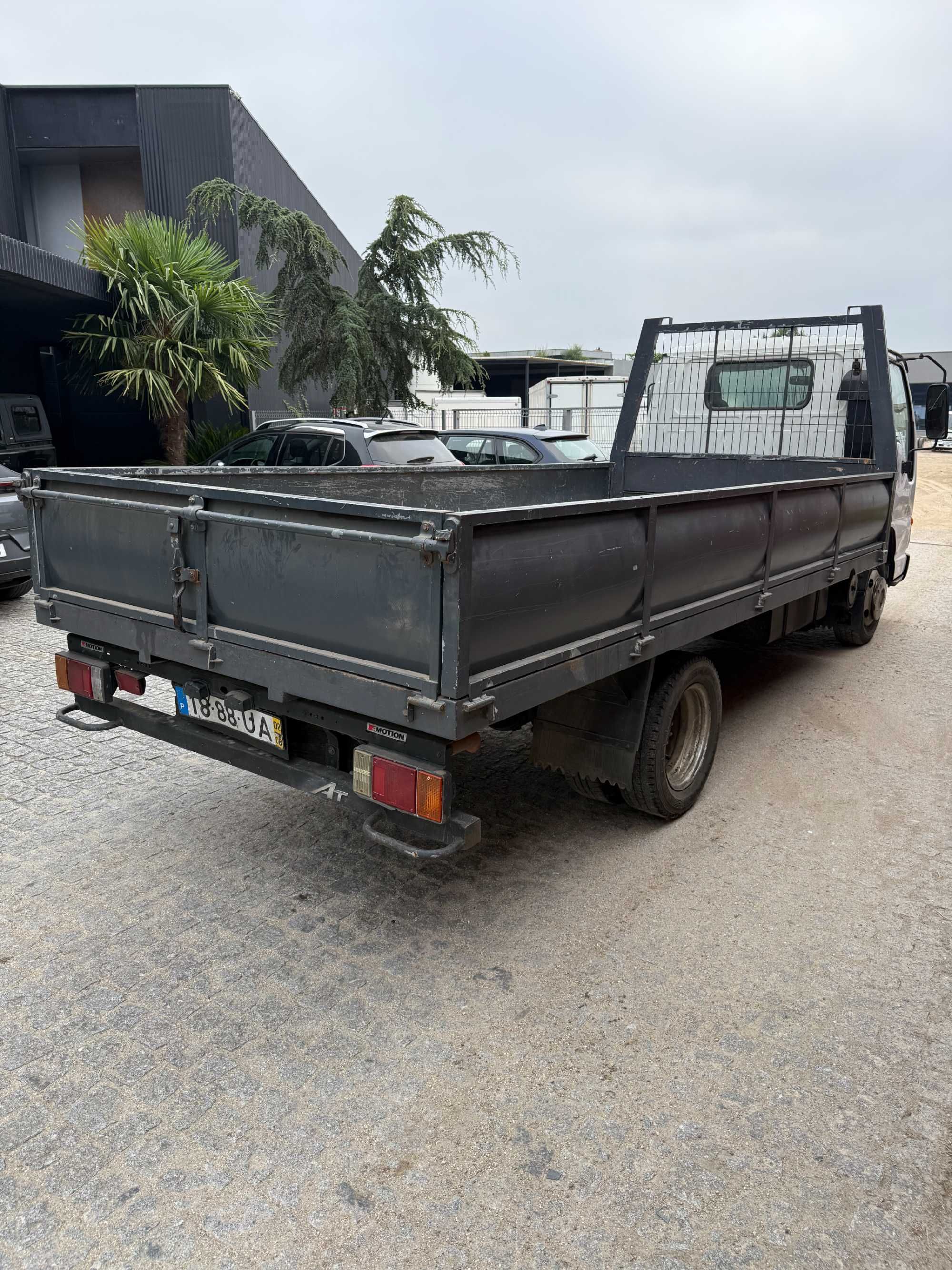 Carrinha Isuzu NKR 3.0DI