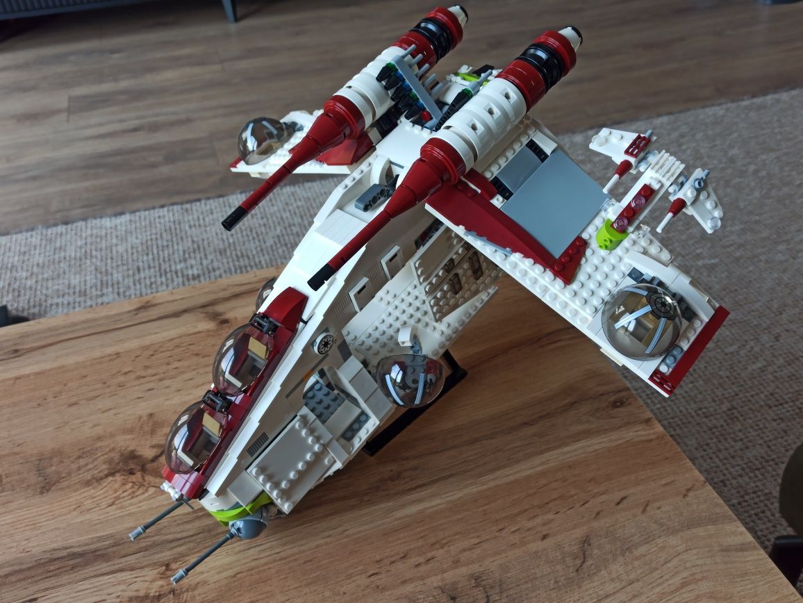 LEGO 75021 Star Wars Republic Gunship Kanonierka
