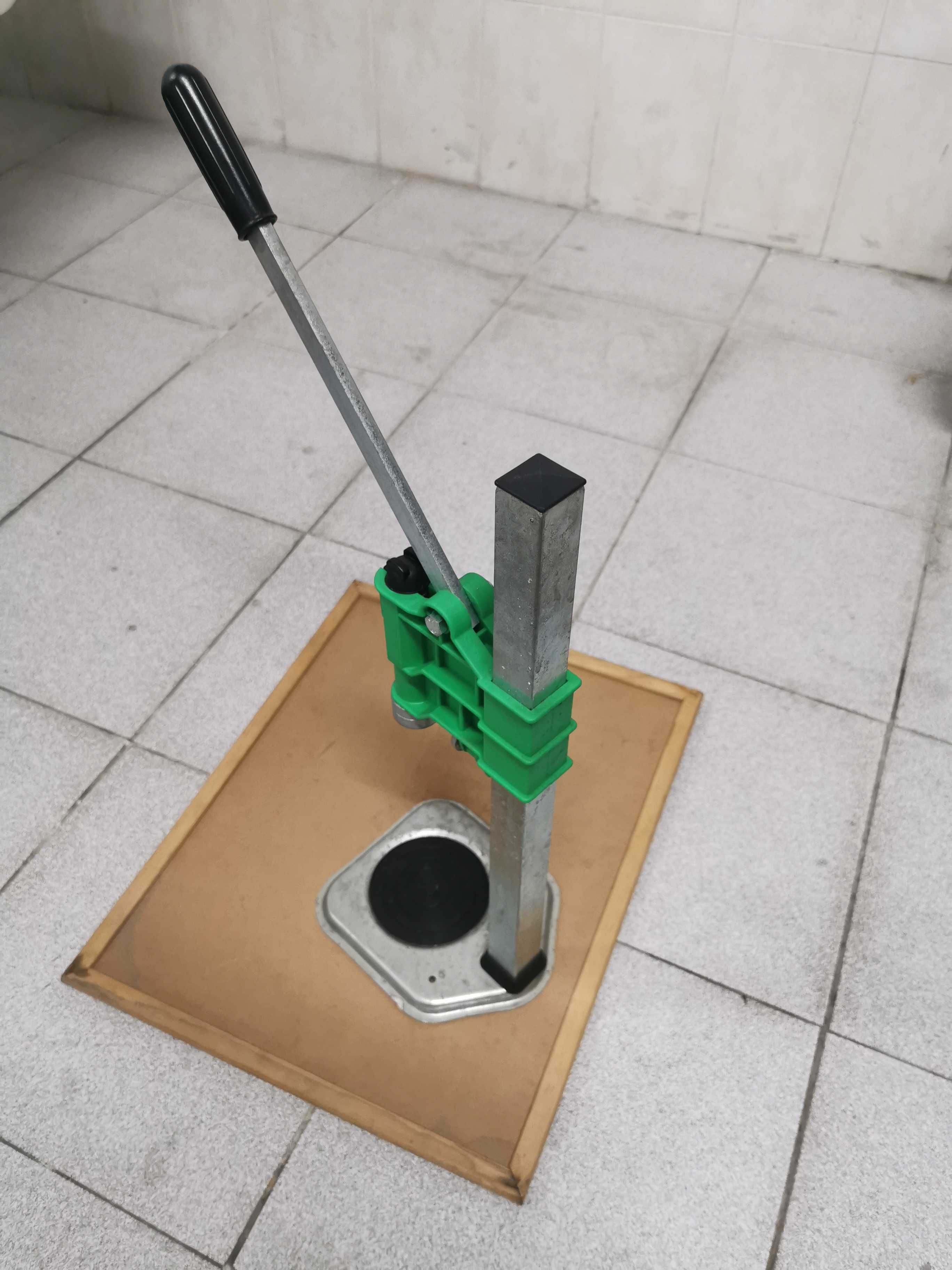 Capsulador para garrafas