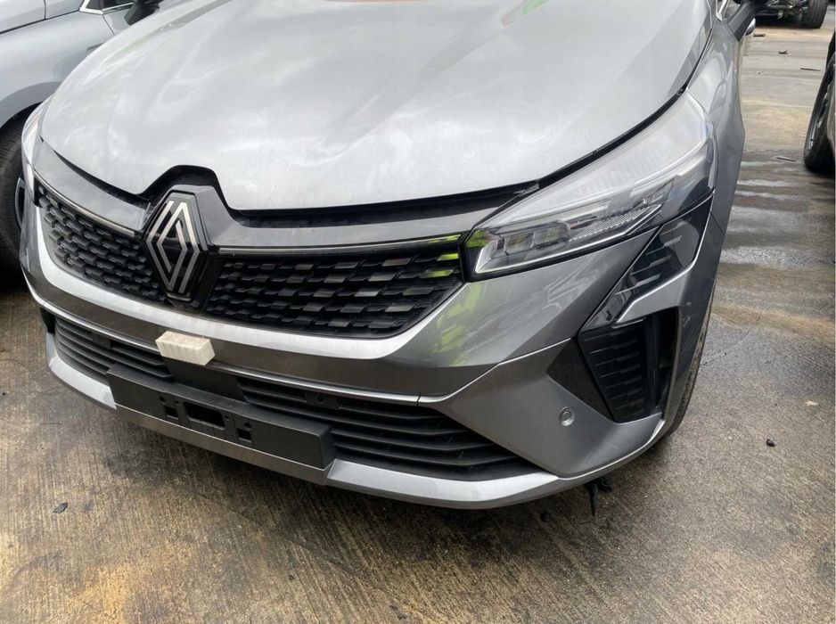 Панель передня з розборки Renault Clio V інші Рено шрот запчастини