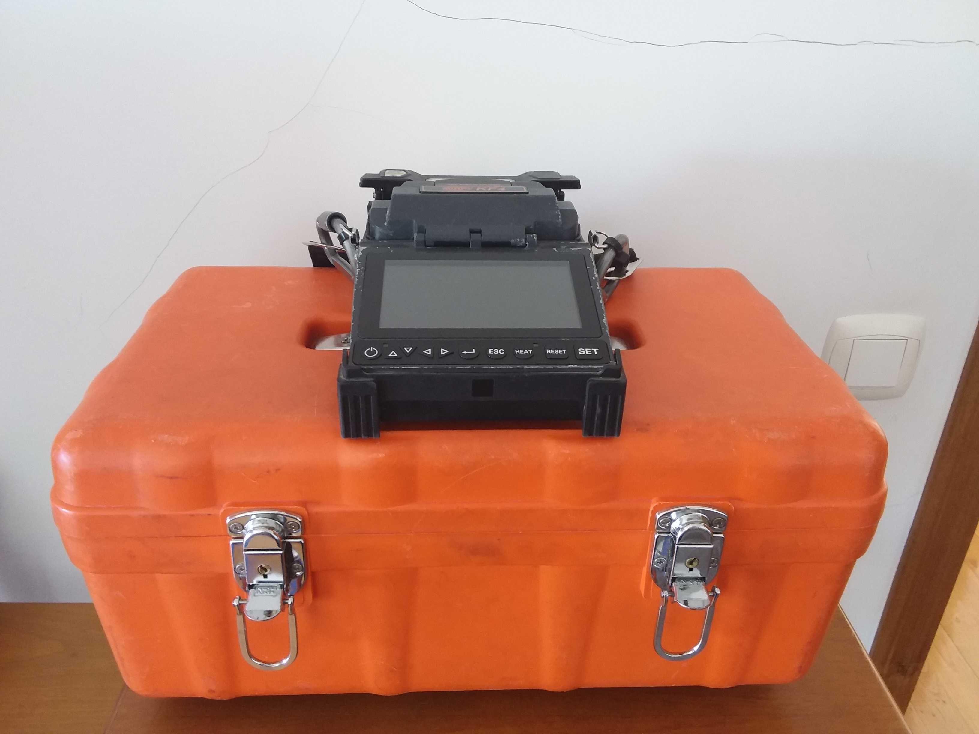 Maquina de Fusão SWIFT  KF4