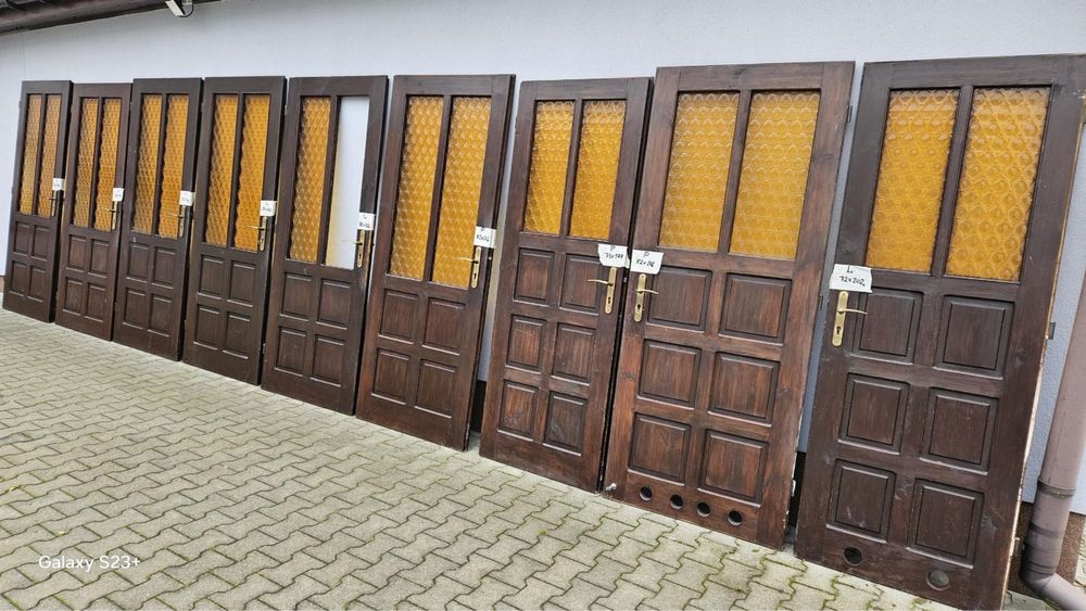 Drzwi modrzewiowe 9 sztuk