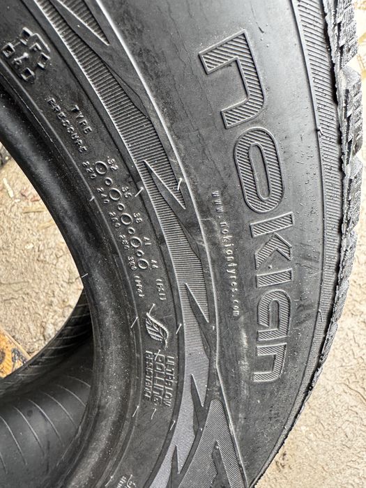 225 65 17 Nokian