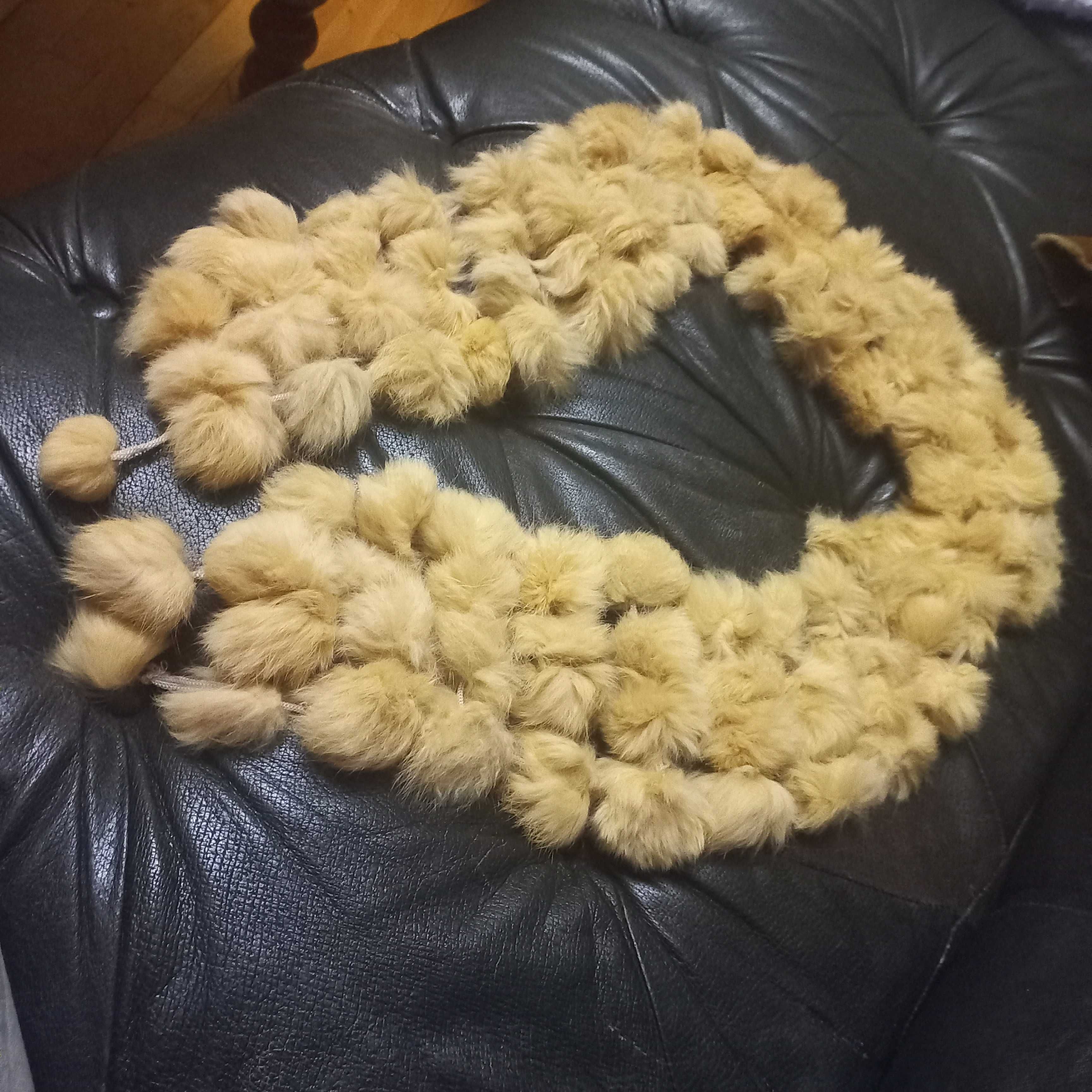 Меховый шарф из кролика