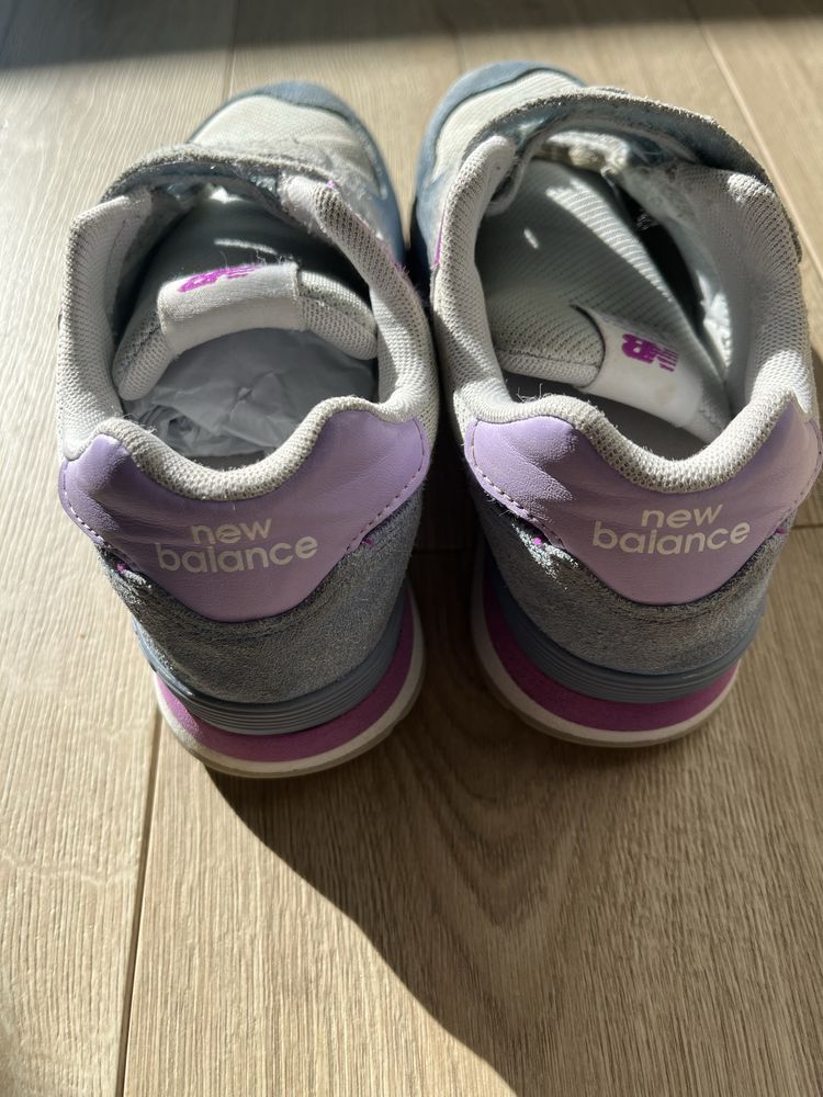 New balance dziewczęce