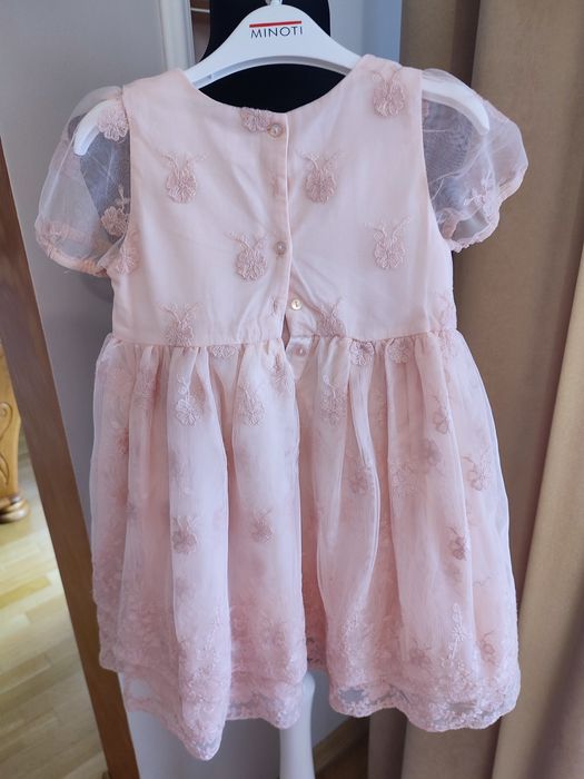 Piękna sukienka morelowa dla dziewczynki 98