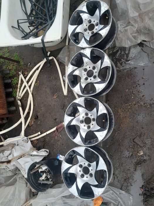 Тітани R13 4*98 ціна 5000грн.