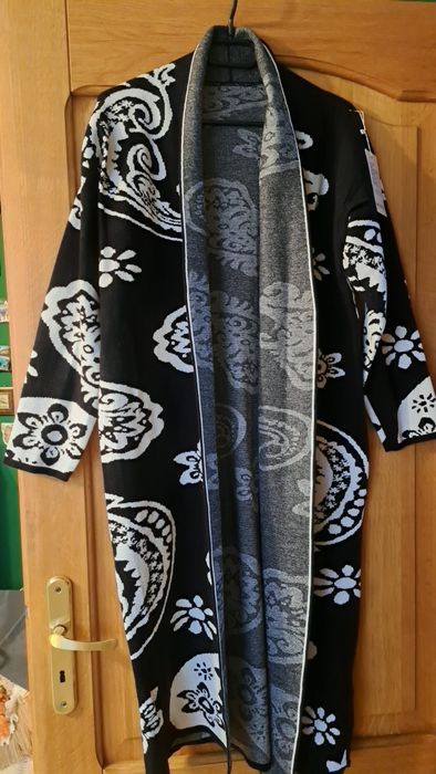 Kardigan czarno-biały