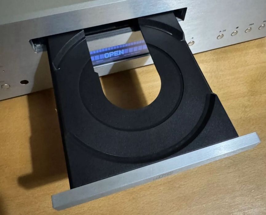 Odtwarzacz CD Azur 851C Cambridge Audio / Najlepszy