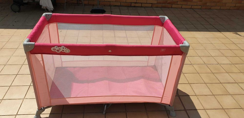 Cama viagem criança