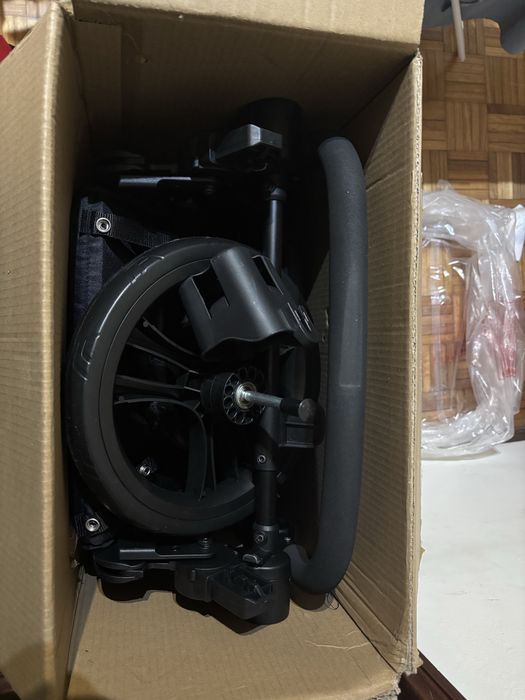 Carrinho de bebé 3 em 1 preto