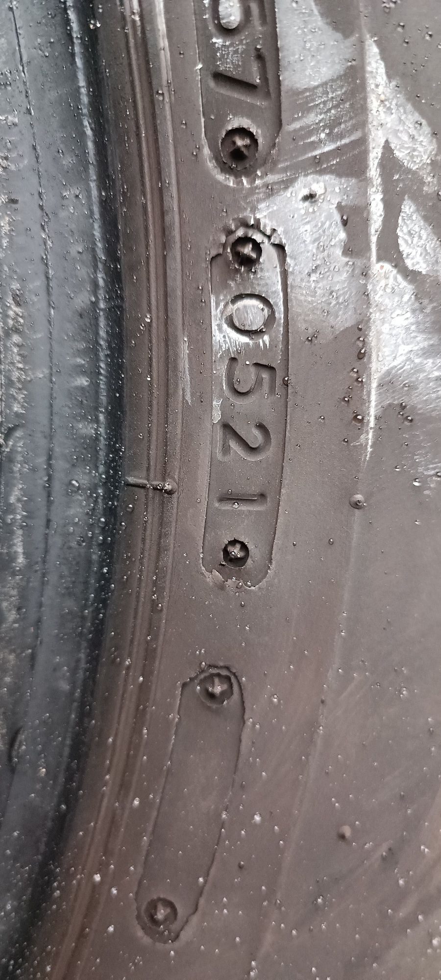 Opony 225/60/18 Bridgestone