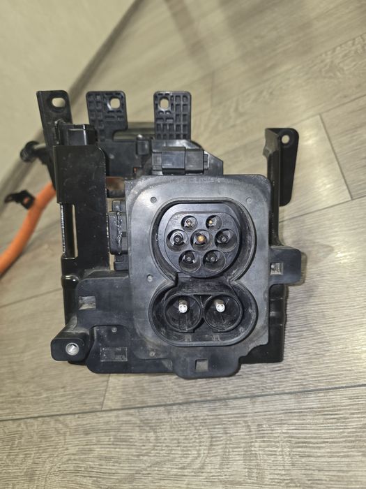 Зарядний порт. Hyundai Kona