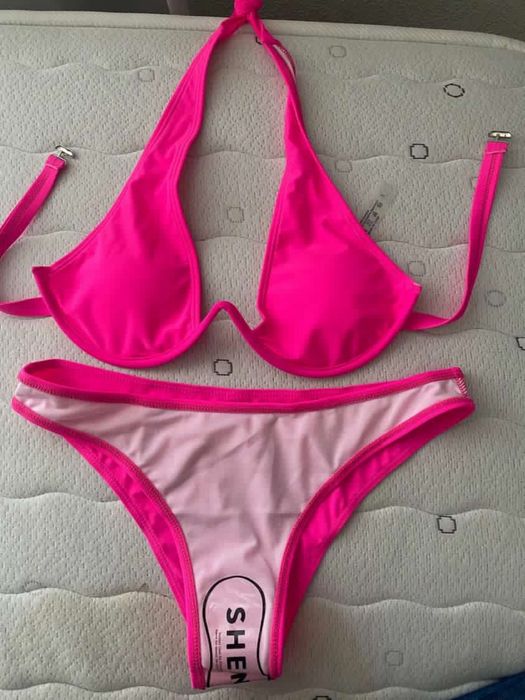 Biquíni da SHEIN novo com etiqueta nunca usado
