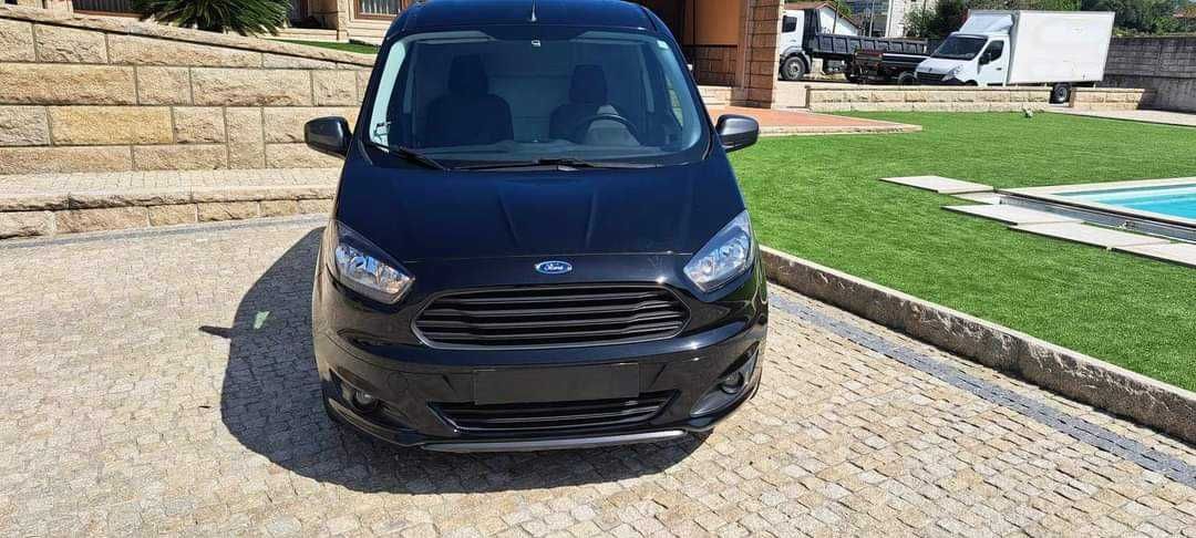 Ford Transit courrier