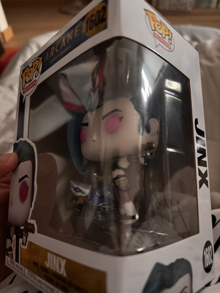 Pack funko pop JINX e VI novos nunca abertos
