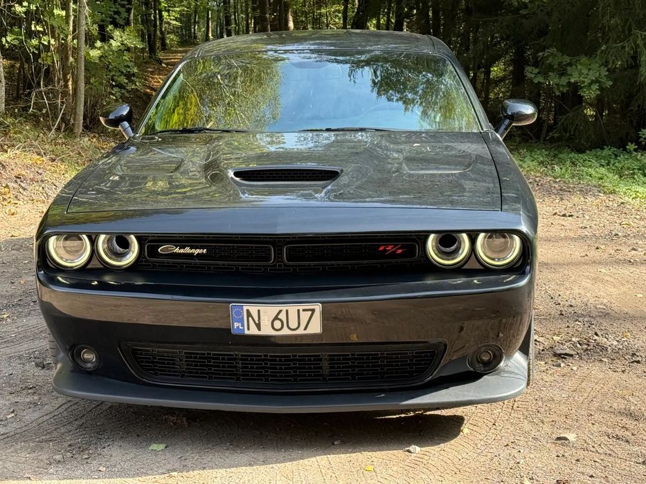Dodge Challenger Scat Pack R/T Bezwypadkowy Nie wymaga wkładu finasowego