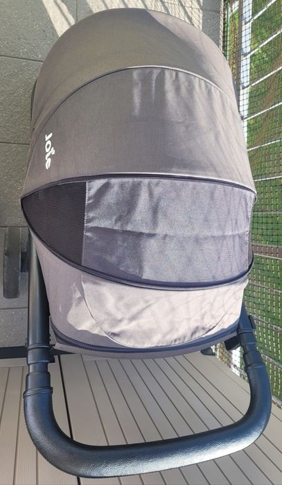 Joie Litetrax 4 DLX Coal – wózek spacerowy plus gratisy