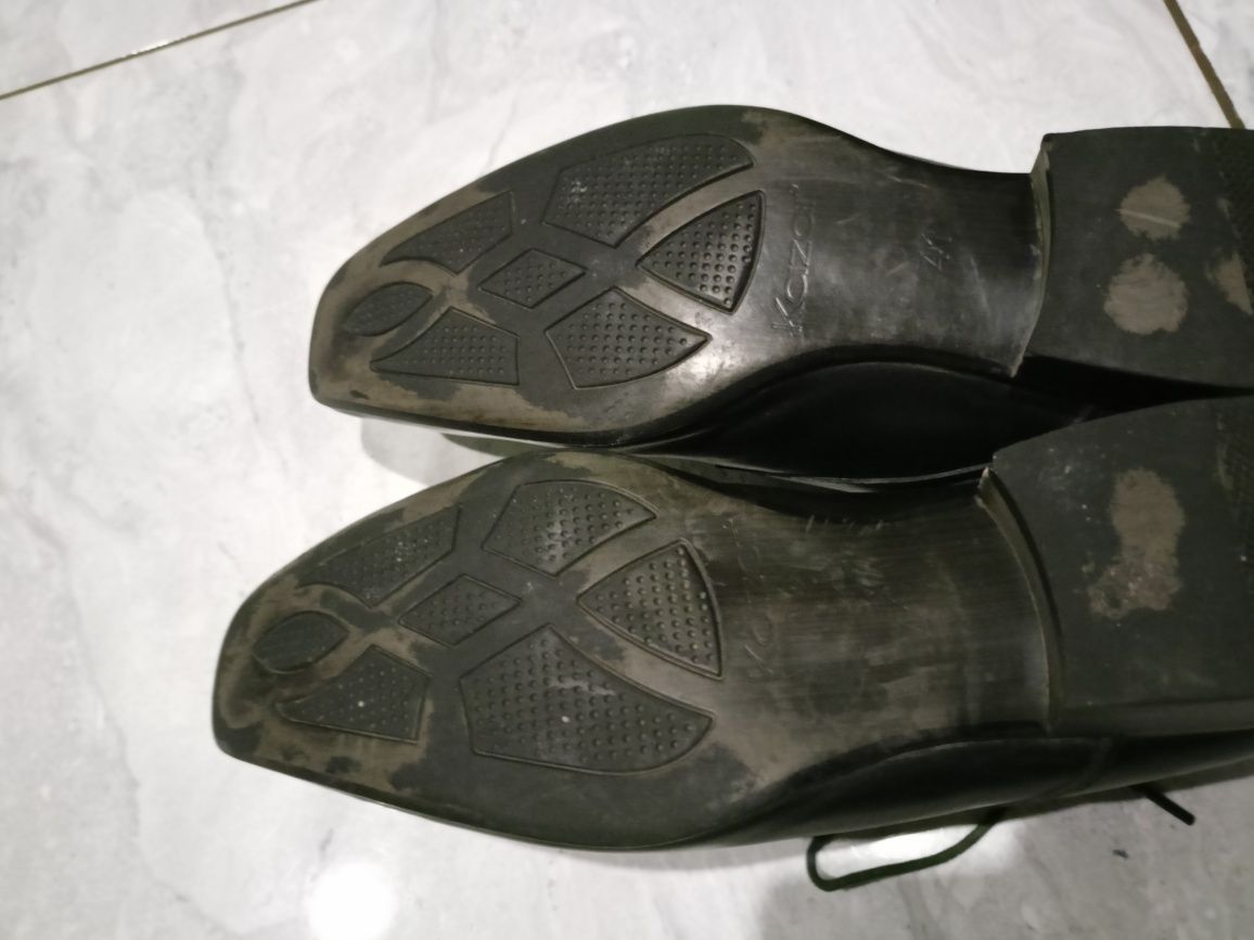 Półbuty męskie buty trzewiki eleganckie markowe czarne Kazar 41