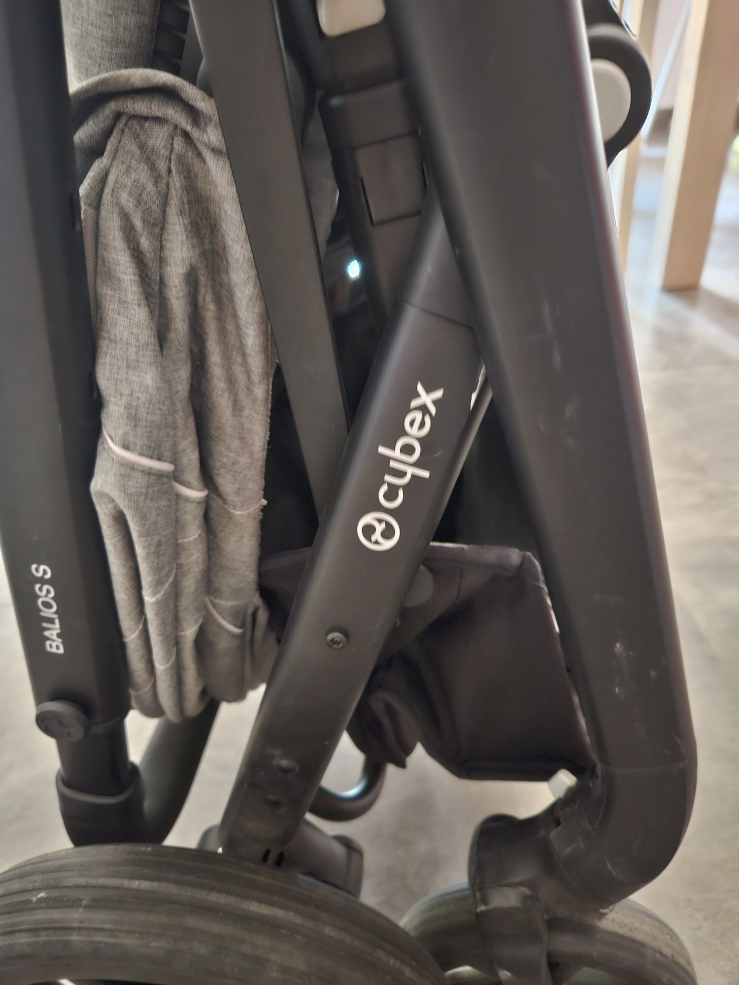 Cybex Balios S + Aton 5 + adaptadores
