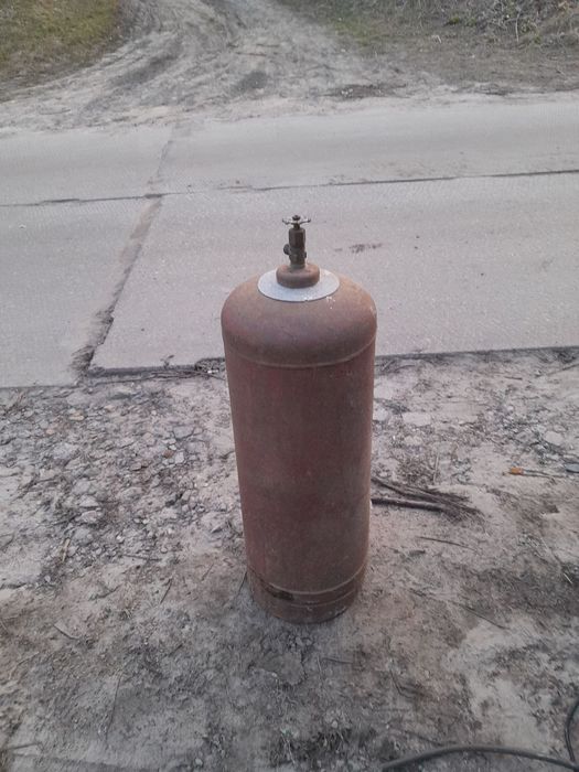 Газовий балон       .