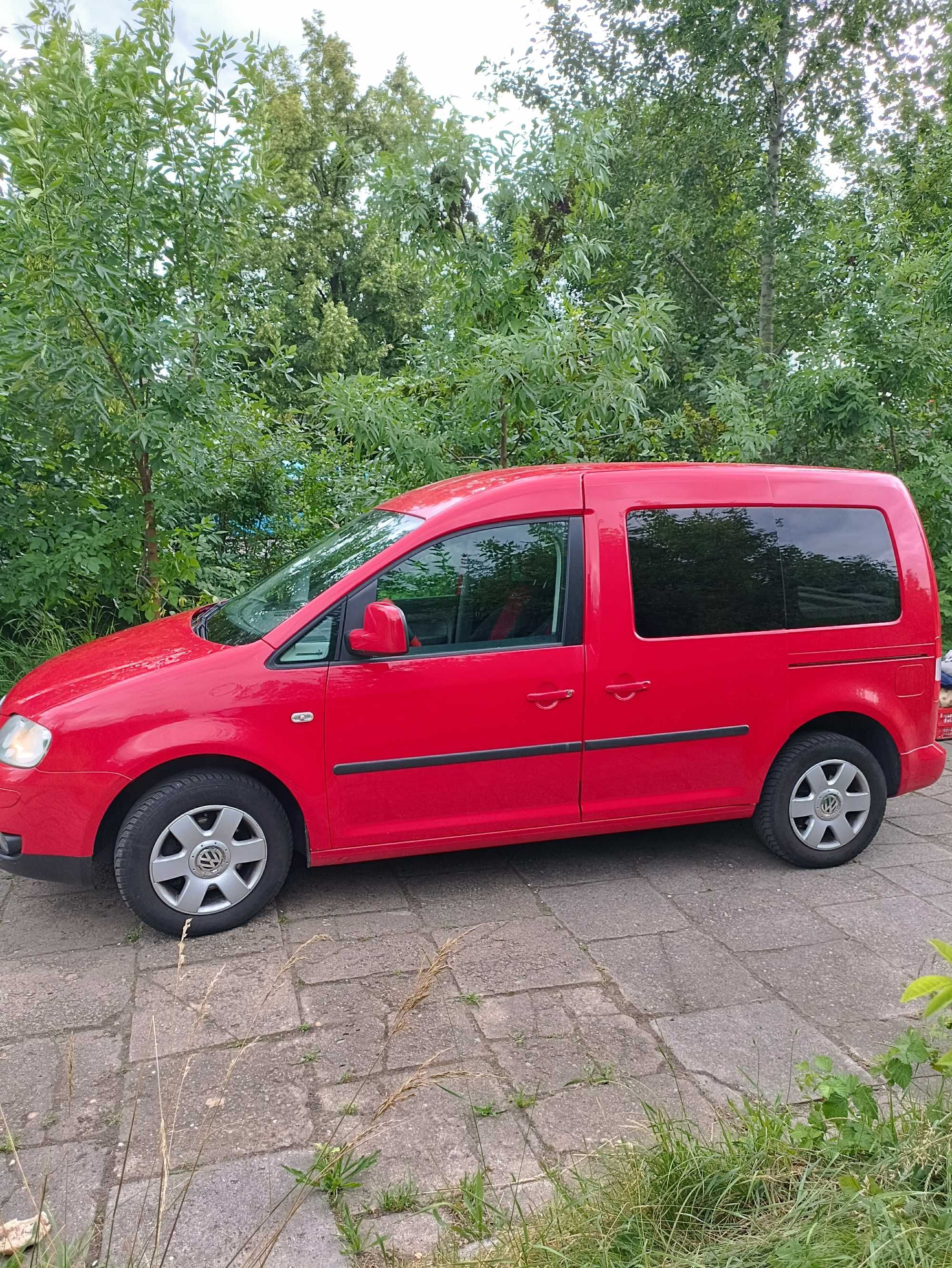 VW Caddy 1,6 benzyna+gaz zadbany