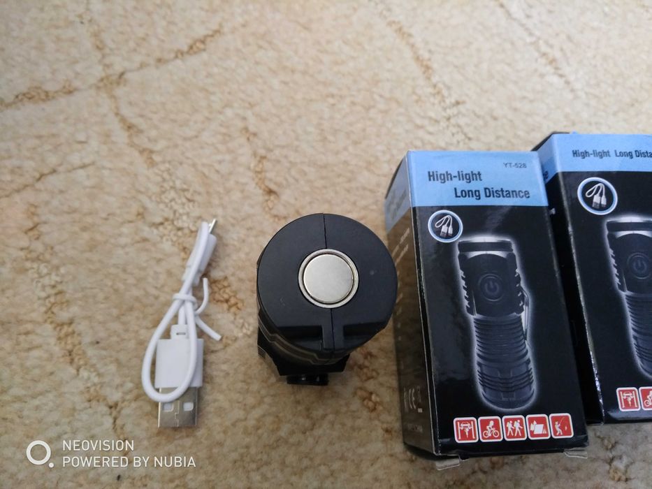 Светодиодный фонарь