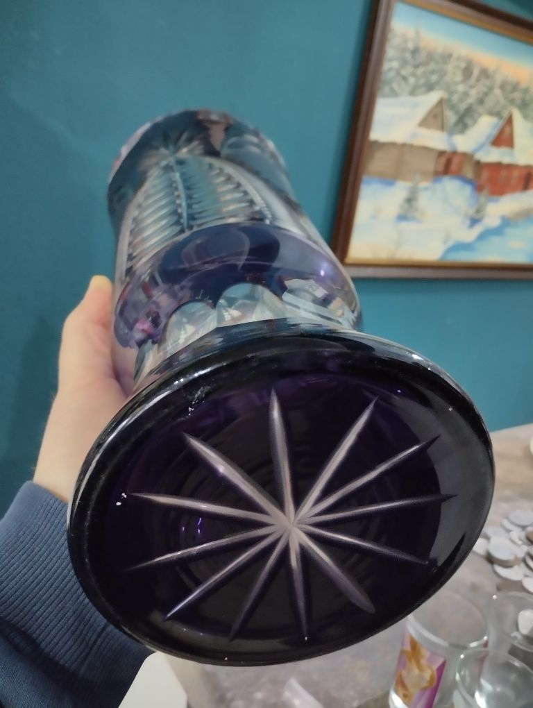 Kryształ kolorowy ogromny wazon fiolet